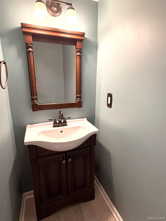 41090 Southwind Drive, Canton, MI 48188 — Photo 9