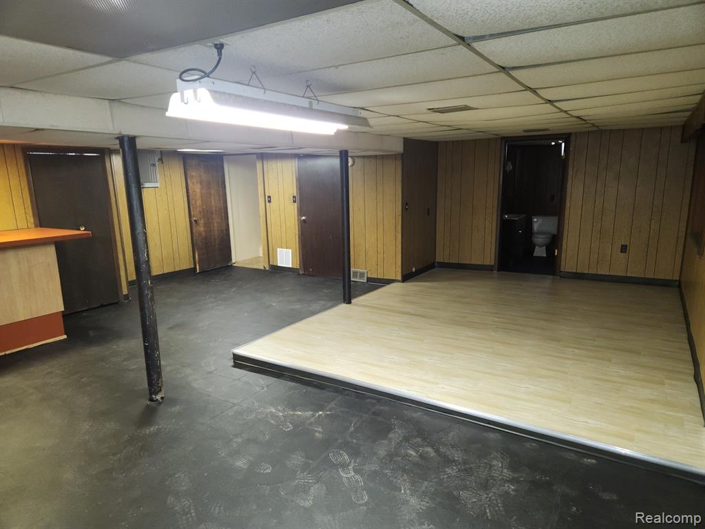 8395 DARLENE Street, Warren, MI 48093 — Photo 28