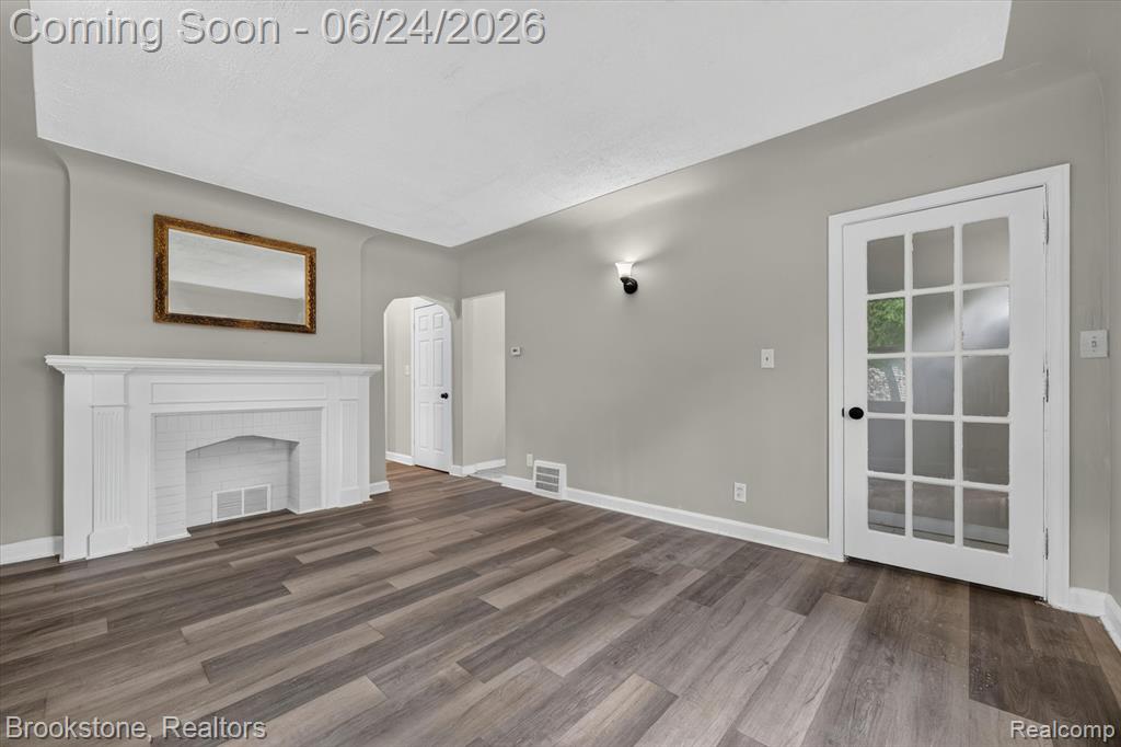 7203 Orchard Avenue, Warren, MI 48091 — Photo 8