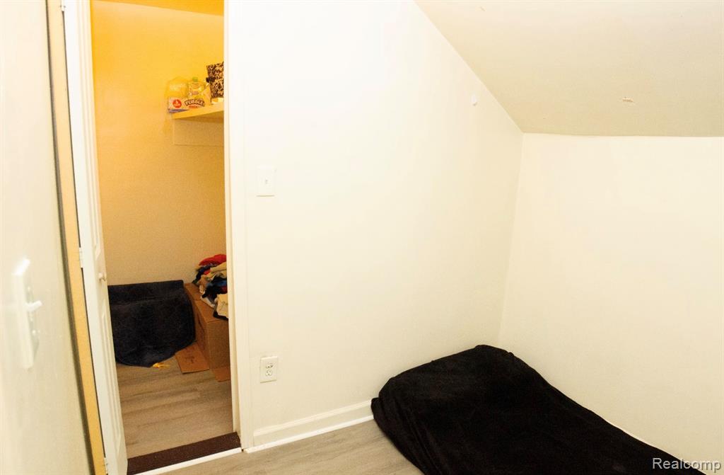 12153 McDougall Street, Hamtramck, MI 48212 — Photo 16