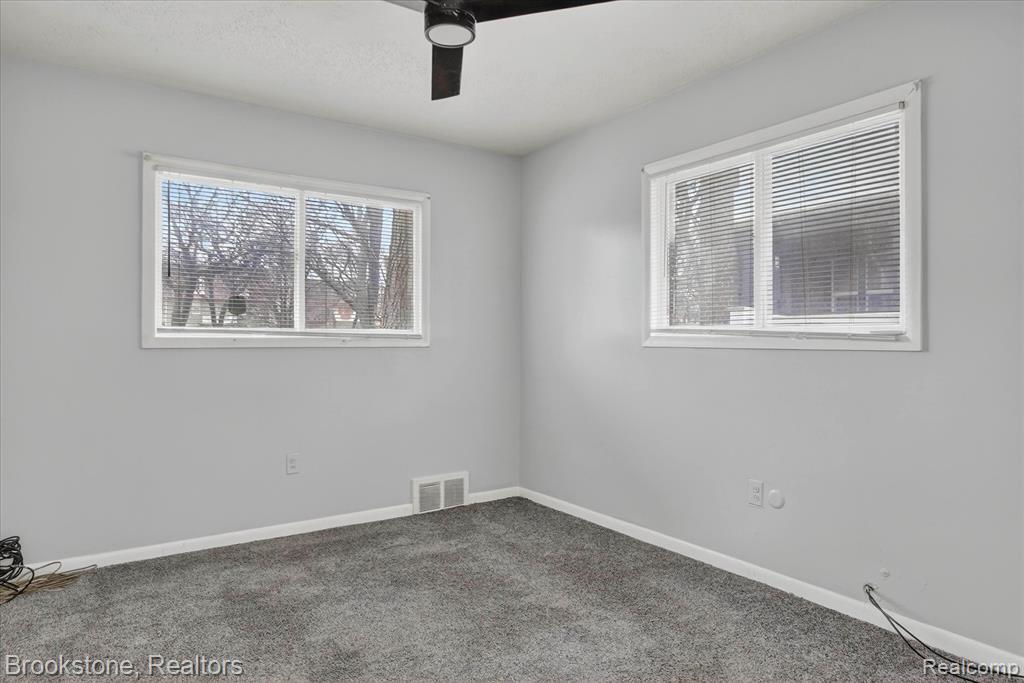 2555 W Boston Boulevard, Detroit, MI 48206 — Photo 21