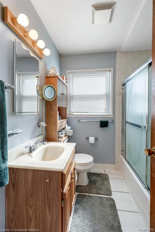 917 E Farnum Avenue, Madison Heights, MI 48071 — Photo 11