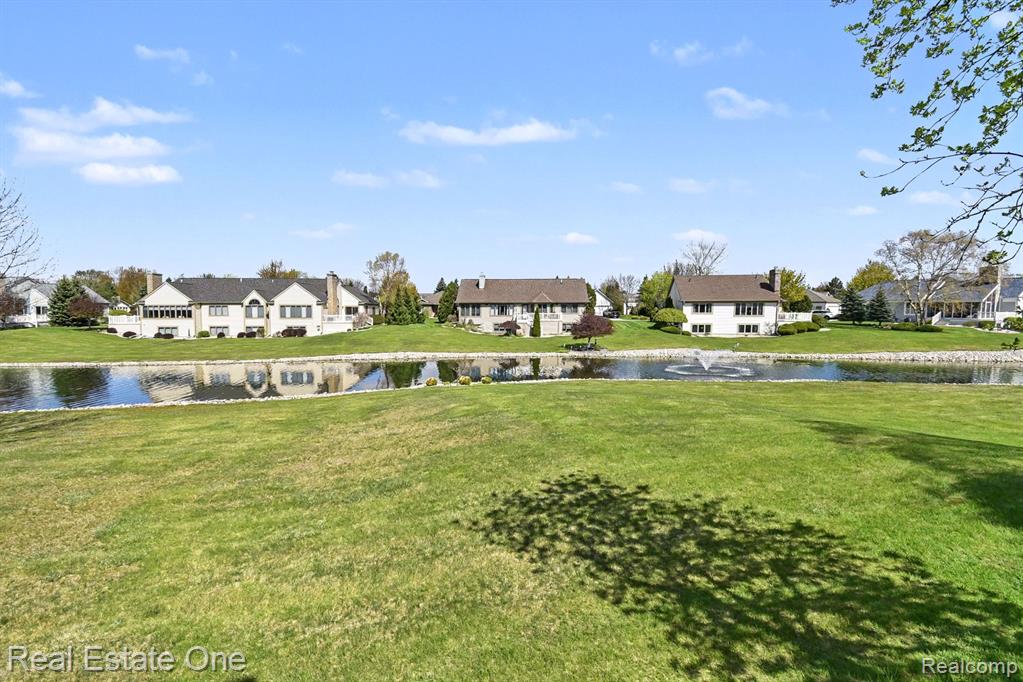 5661 Macintosh Drive, Bay City, MI 48706 — Photo 27