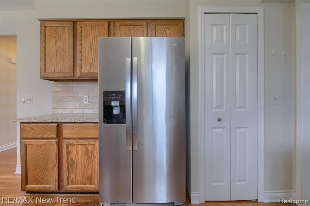 24802 SARAH FLYNN, Novi, MI — Photo 14