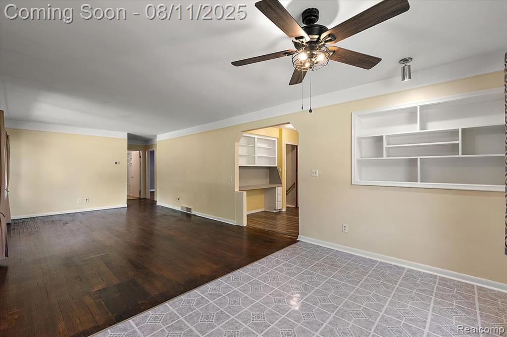 741 W Livingston Road, Highland, MI — Photo 12