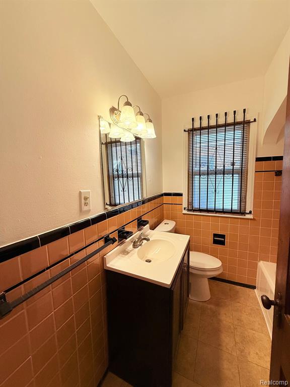 9583 RUTLAND Street, Detroit, MI 48227 — Photo 15