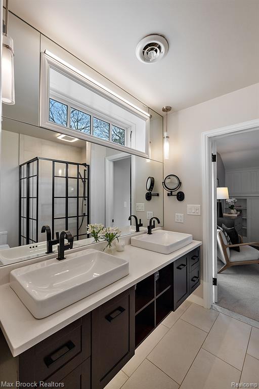 5905 Wing Lake Road, Bloomfield Hills, MI 48301 — Photo 25