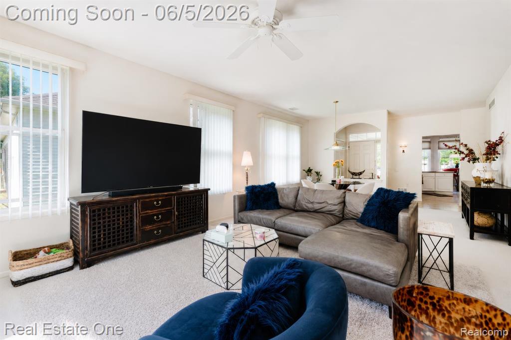 3580 Riverside Drive, Auburn Hills, MI 48326 — Photo 15