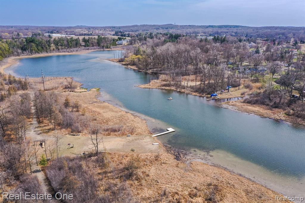 9316 LAKEBLUFF Drive, Clarkston, MI 48348 — Photo 82