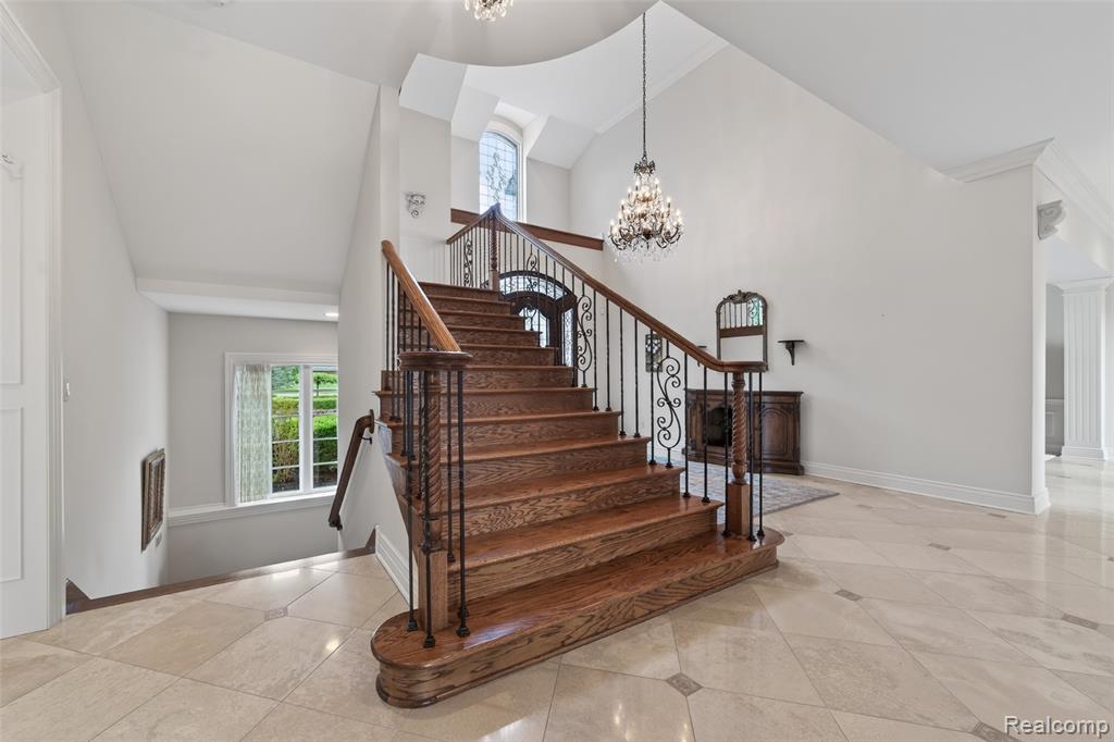 6265 Dakota Circle, Bloomfield Hills, MI 48301 — Photo 29