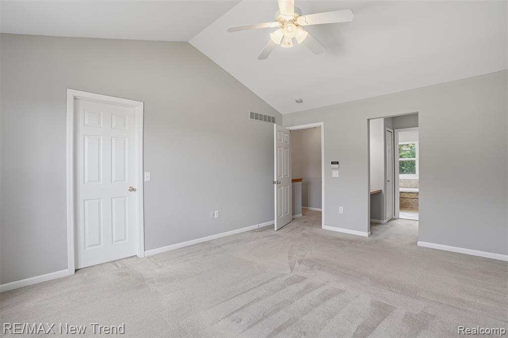729 Akehurst Lane, White Lake, MI — Photo 31