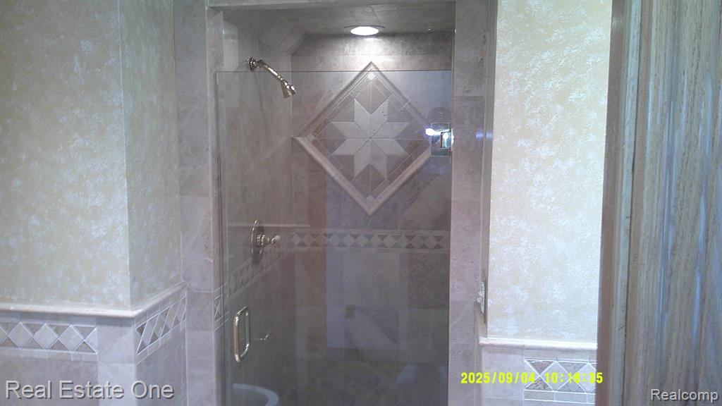 9531 W Outer Drive, Detroit, MI 48223 — Photo 11