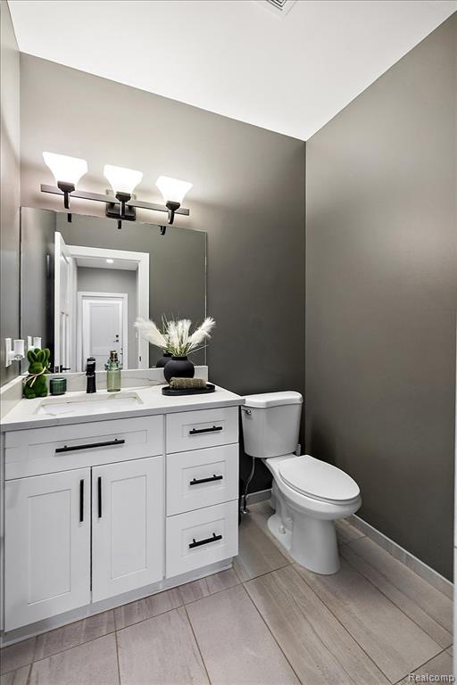 46930 Riverpark E, Macomb, MI 48044 — Photo 32