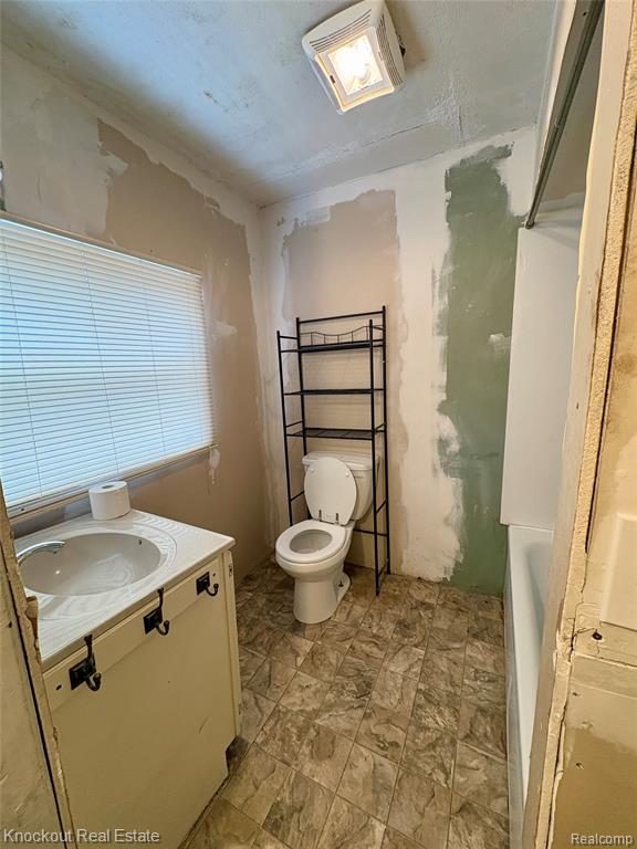 203 E North Street, St. Charles, MI 48655 — Photo 12