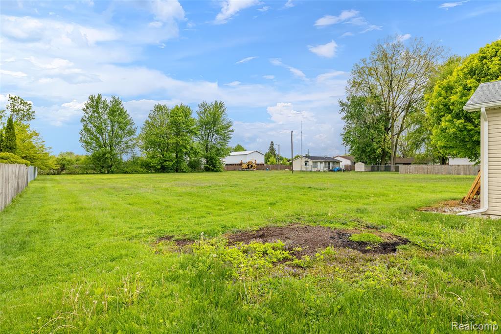 620 Robertson Street, Marine, MI — Photo 36