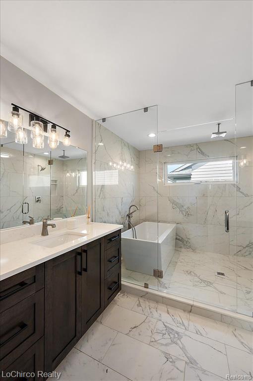 49355 LANGFORD Drive, Macomb, MI 48044 — Photo 21