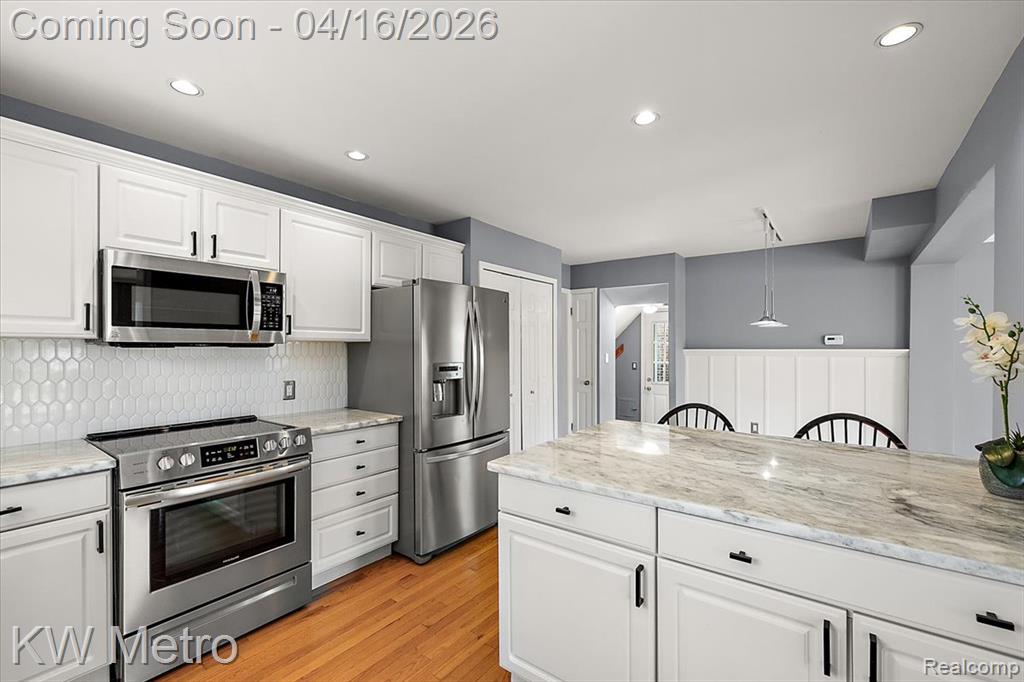 1904 Manchester Boulevard, Grosse Pointe Woods, MI 48236 — Photo 11