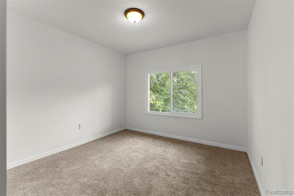 5035 Buckingham Avenue, Detroit, MI 48224 — Photo 24