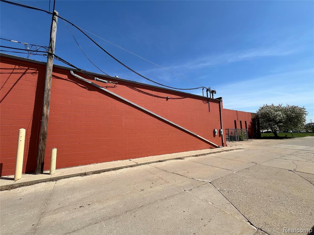 30549 Stephenson Highway, Madison Heights, MI 48071 — Photo 15