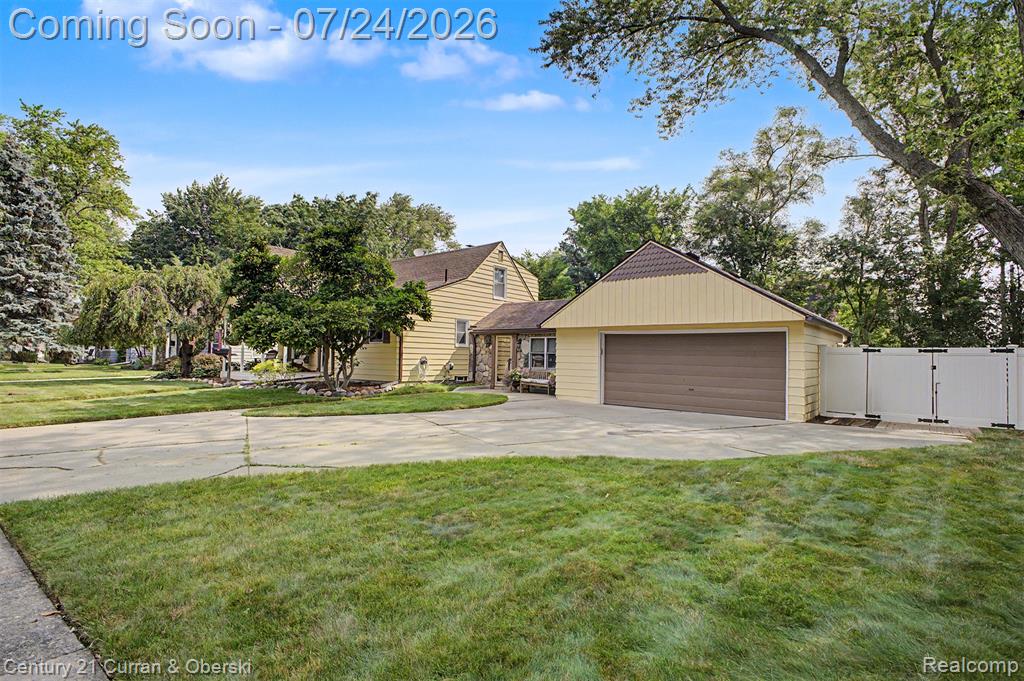 2660 Thomas Avenue, Berkley, MI 48072 — Photo 6
