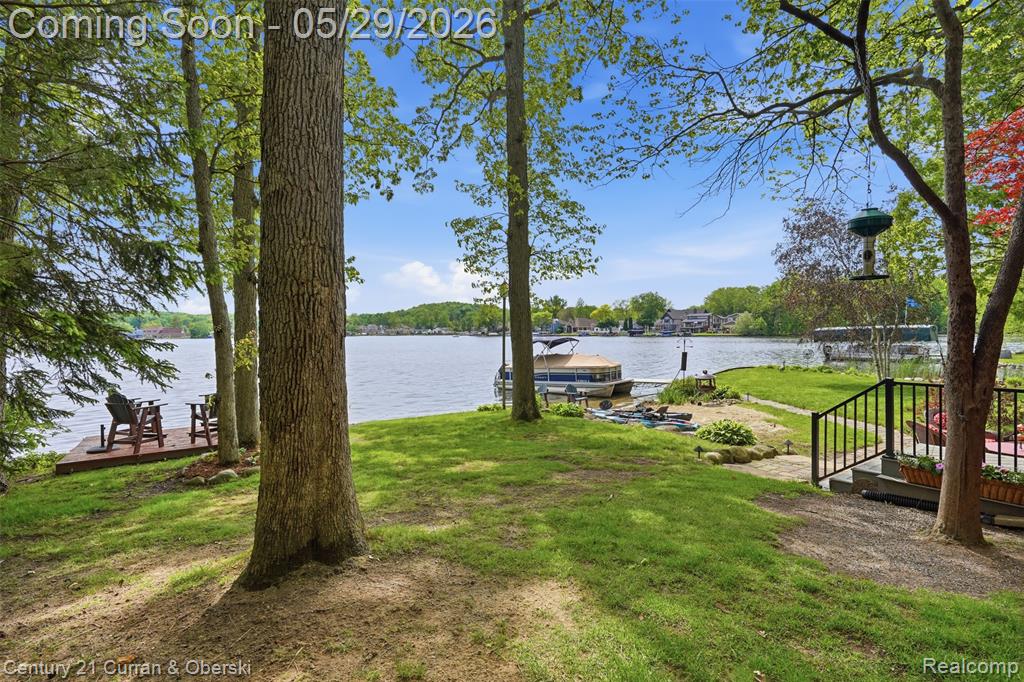 4233 Blain Island Road, Waterford, MI 48329 — Photo 5