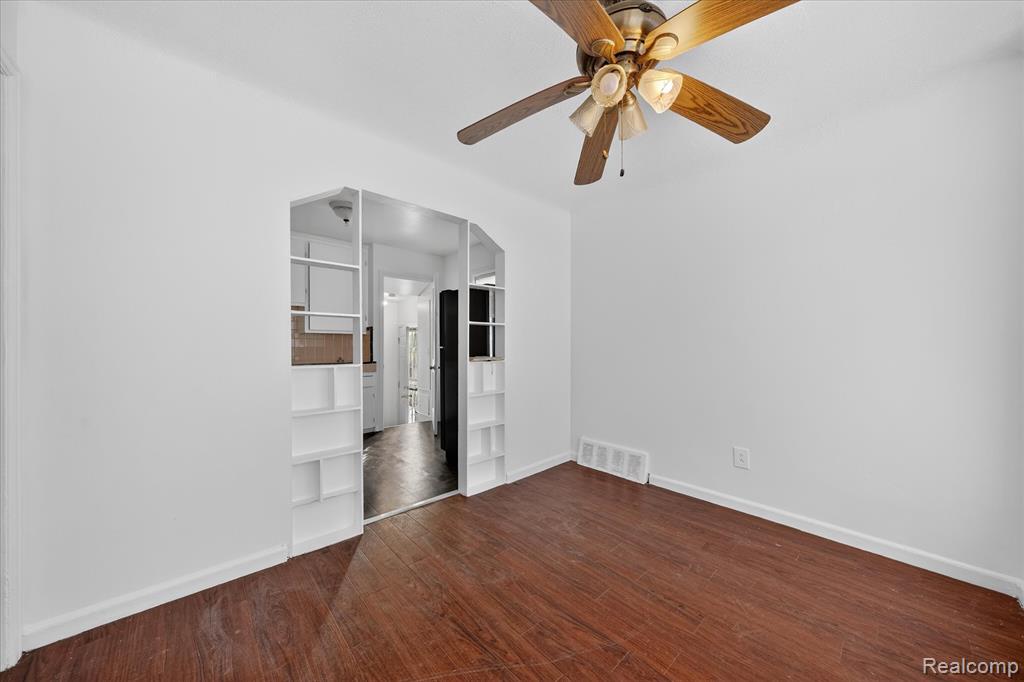 9178 Sussex Street, Detroit, MI 48228 — Photo 26