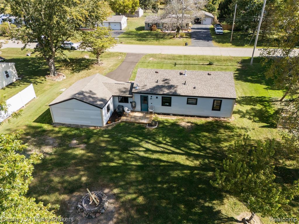 4379 Tillie Drive, Flint, MI 48504 — Photo 39