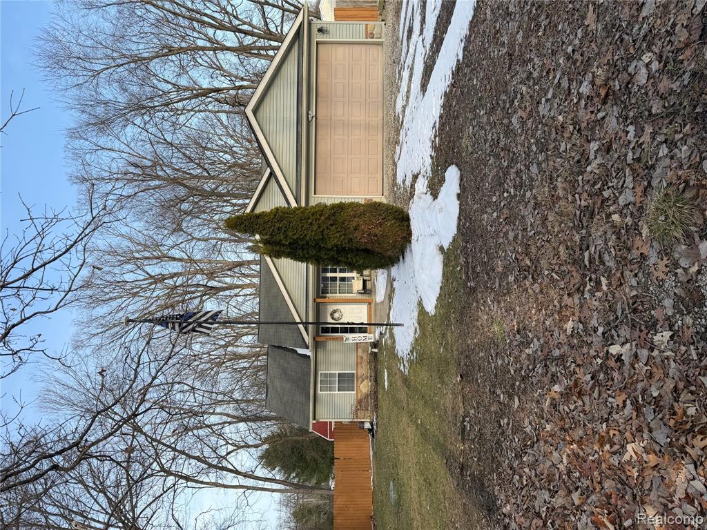 8645 Country Club Drive, Pinckney, MI 48169 — Photo 6