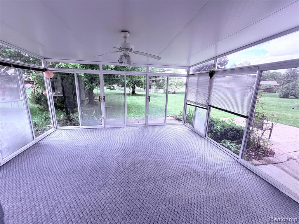 6366 Walker Drive, Troy, MI 48085 — Photo 20