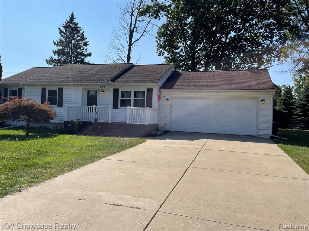 451 Gamma Road, Walled Lake, MI 48390 — front exterior