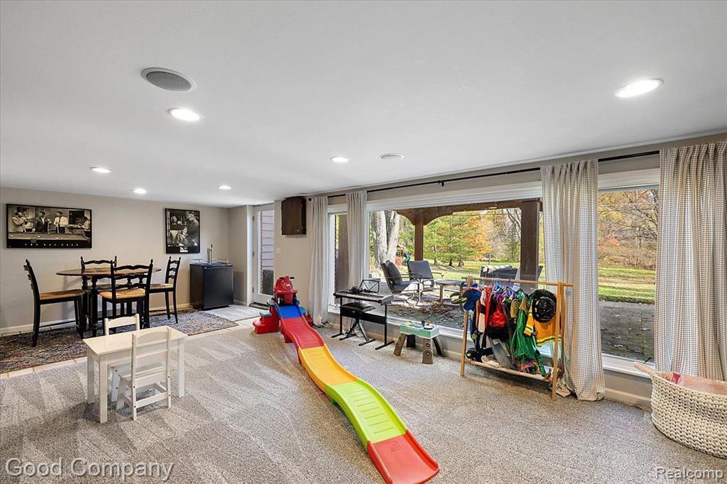 4671 BURNLEY Drive, Bloomfield Hills, MI 48304 — Photo 59