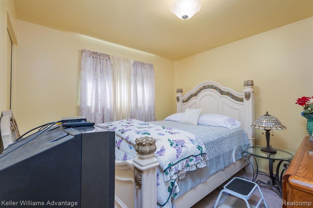 419 FRAZIER Street, River Rouge, MI 48218 — Photo 12