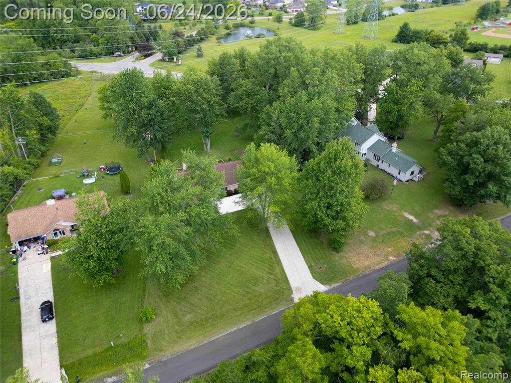 24487 Dugan Drive, New Boston, MI 48164 — Photo 42