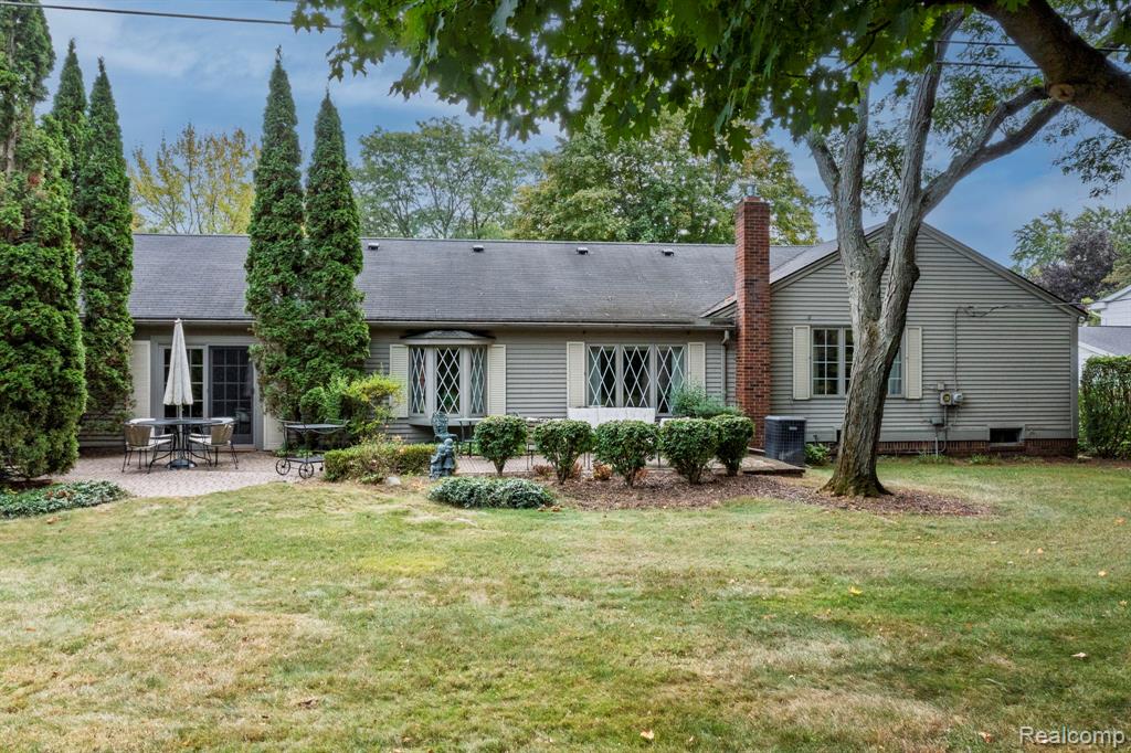 830 Croydon Road, Rochester Hills, MI 48309 — Photo 8