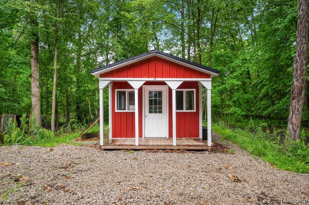 670 Rolling Acres Drive, Ortonville, MI 48462 — Photo 53