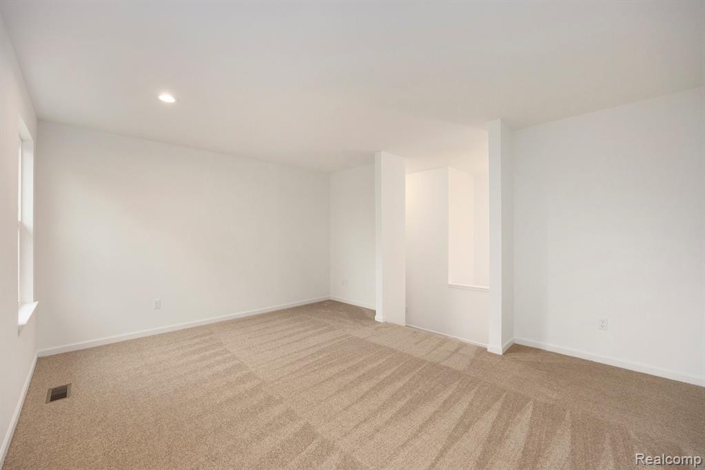 71705 Hidden River Drive, Armada, MI — Photo 28