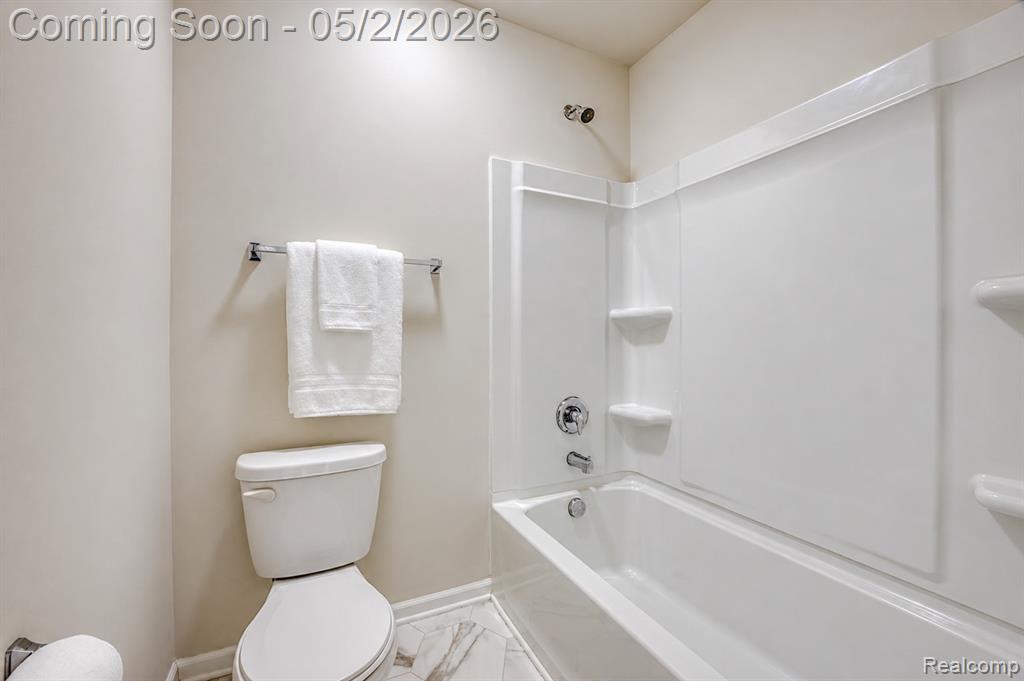 2832 Fairgrove Crescent Drive, Ann Arbor, MI 48108 — Photo 27