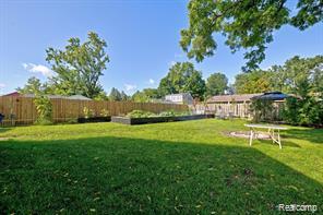 8152 S STATE Road, Goodrich Vlg, MI — Photo 50