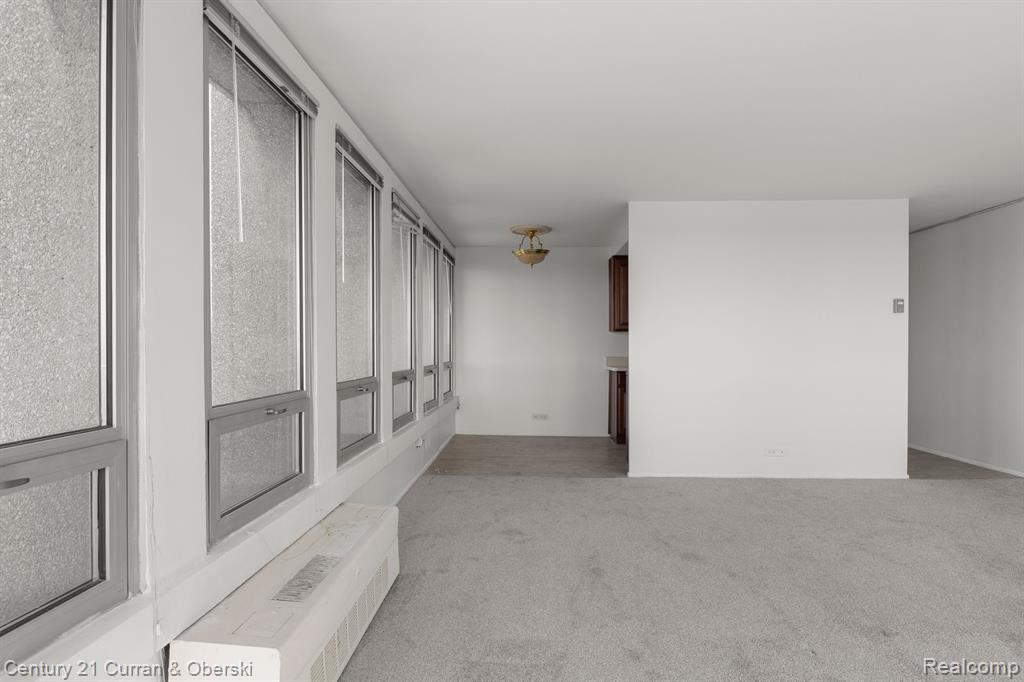 22700 GARRISON Street, 903, Dearborn, MI 48124 — Photo 8