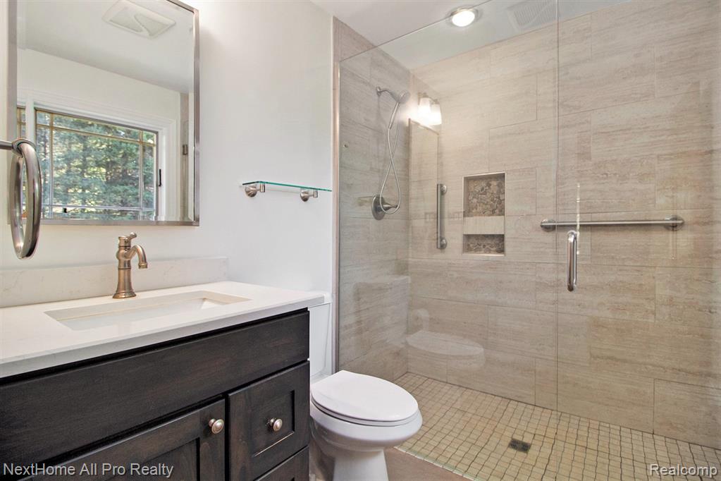 7195 Curtis Road, Northville, MI 48168 — Photo 10
