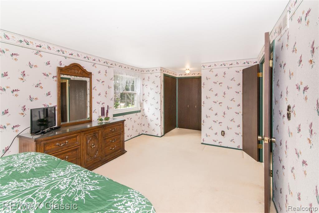 45025 Claymore Drive, Canton, MI 48187 — Photo 30