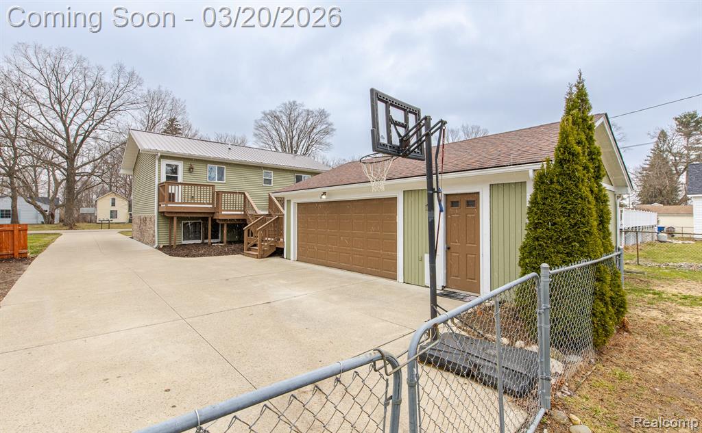 7691 Bridge Road, Waterford, MI 48329 — Photo 39
