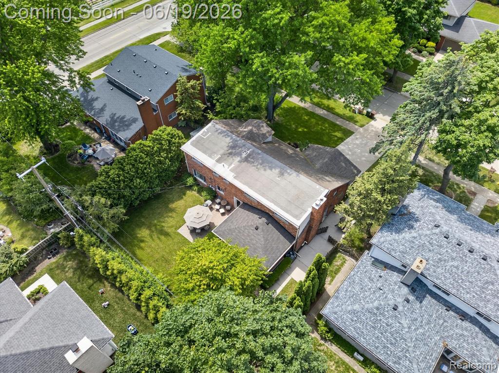 19780 Edshire Lane, Grosse Pointe, MI 48236 — Photo 44