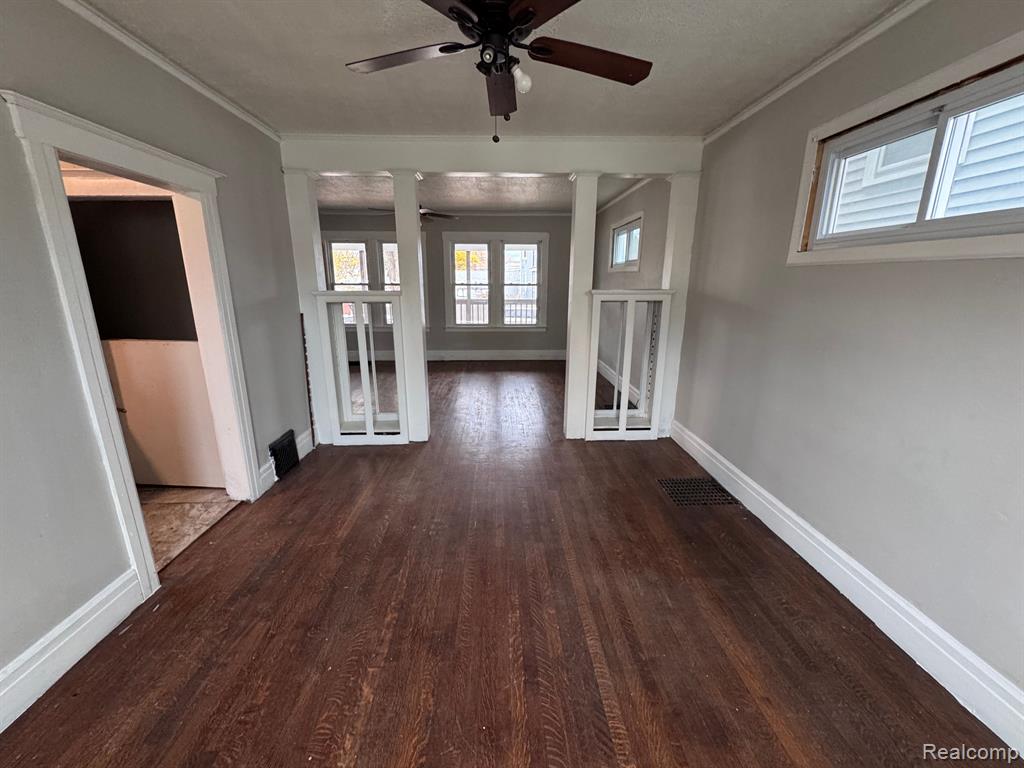 1650 EVANS Street, Detroit, MI 48209 — Photo 5