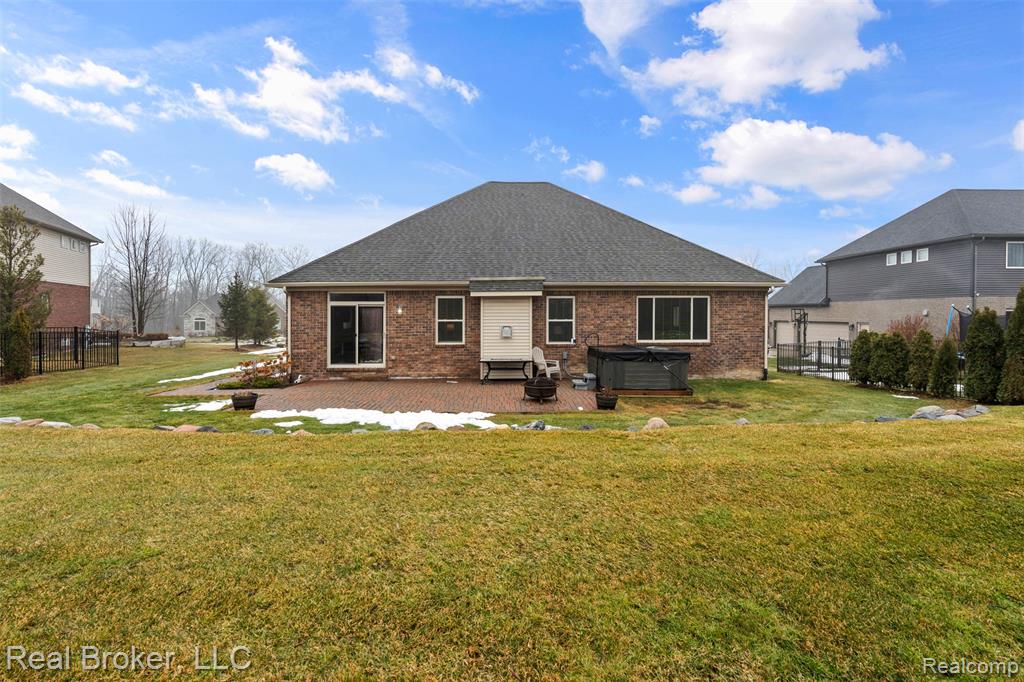 5439 Morgan Lake Drive, Clarkston, MI 48348 — Photo 43