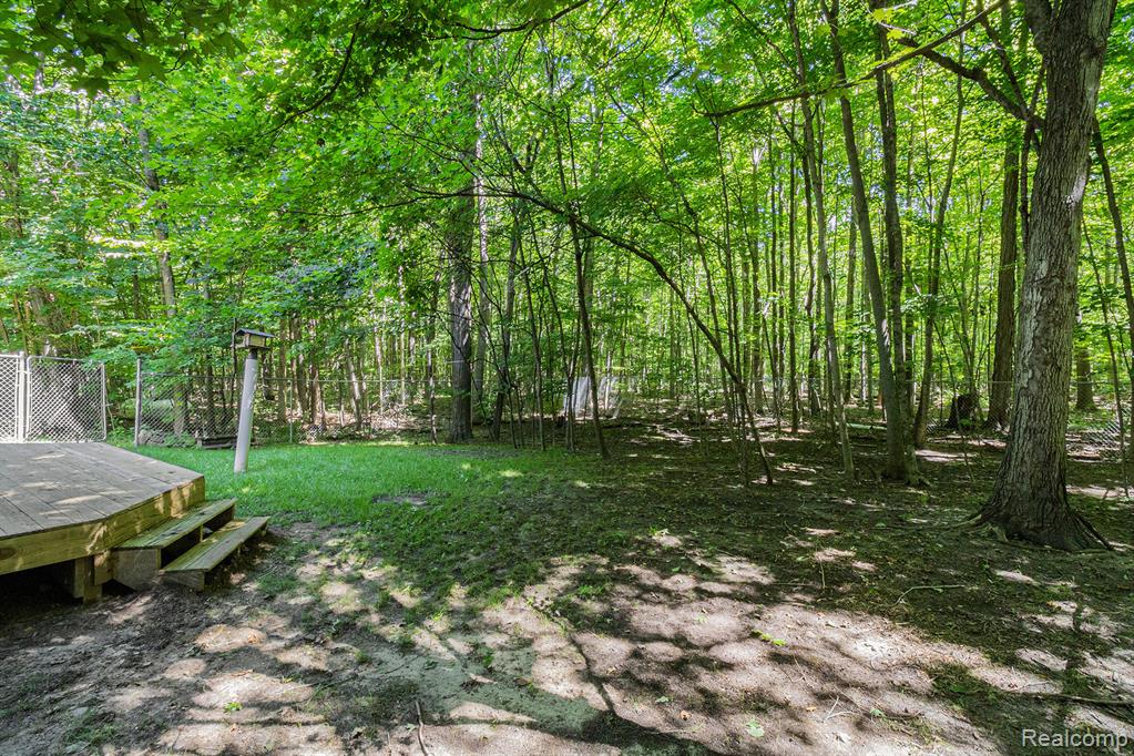 1207 Sugarbush Drive, Lapeer, MI 48446 — Photo 29