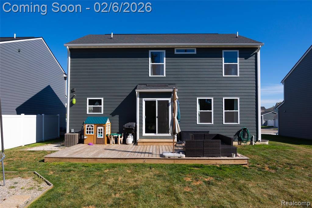 32202 Bradford Street, New Haven, MI 48048 — Photo 32