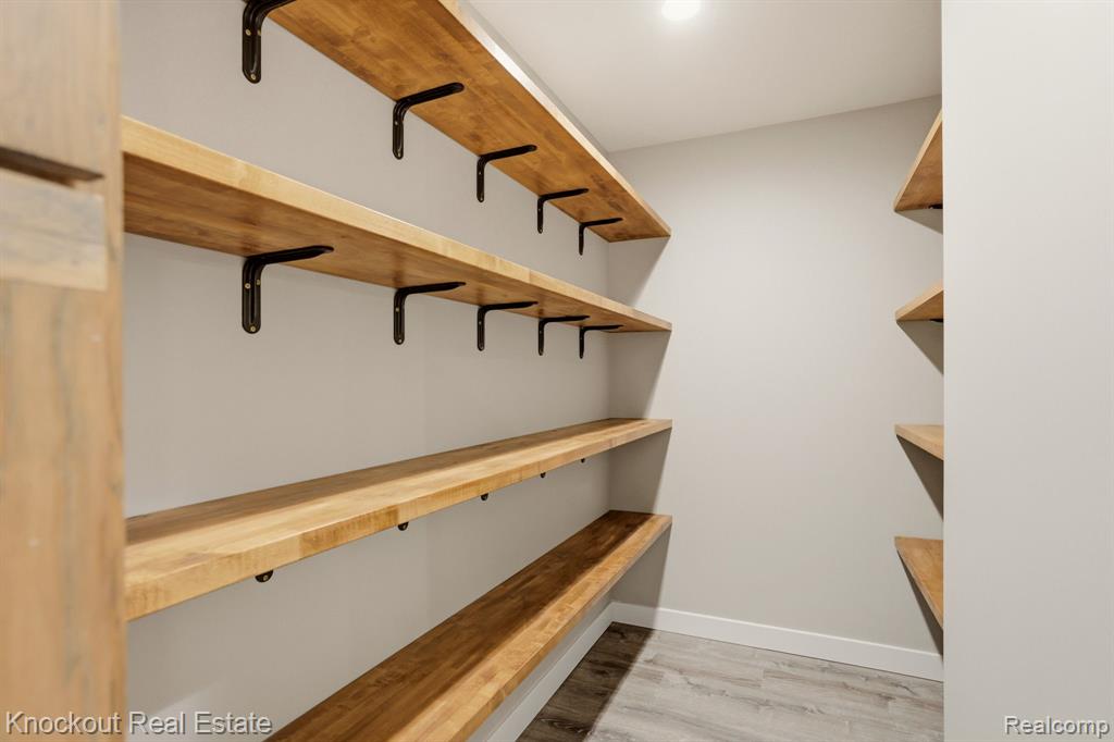 12095 Country Run Drive, Birch Run, MI 48415 — Photo 23