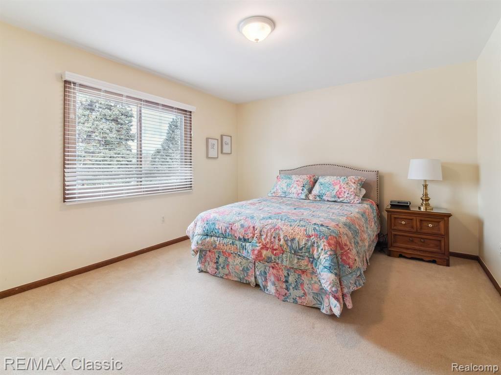 41830 PON MEADOW Drive, Northville, MI 48168 — Photo 19