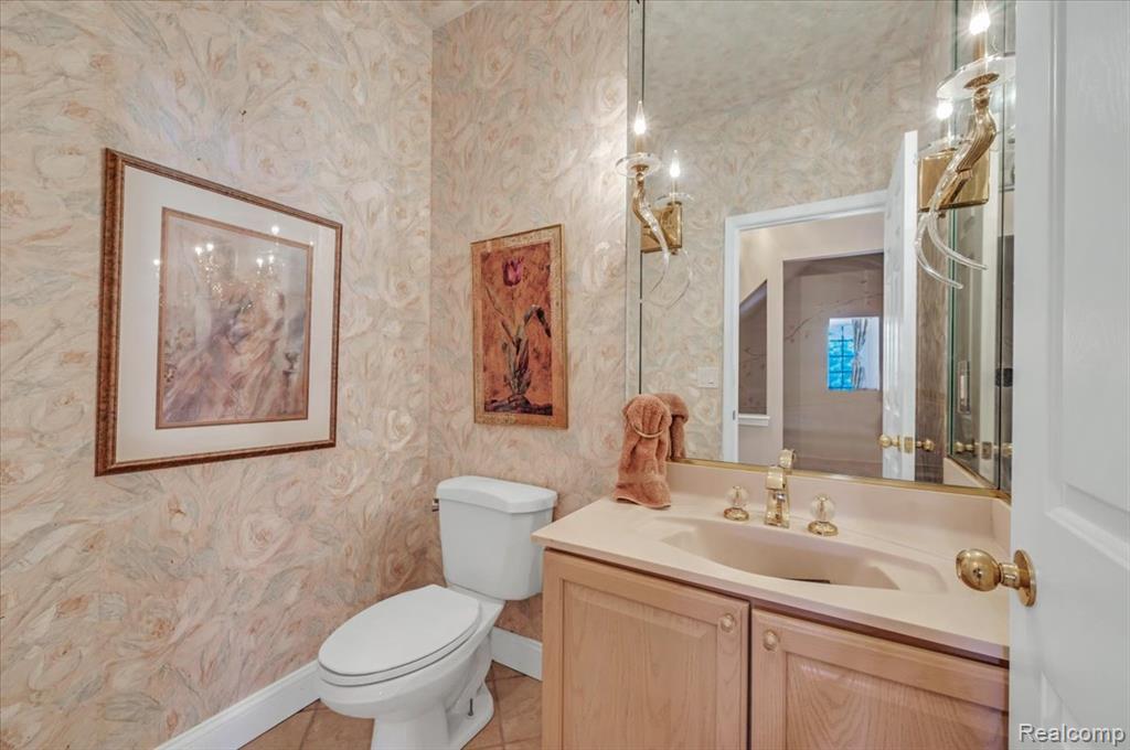 7882 Glacier Club Drive, Washington, MI — Photo 11